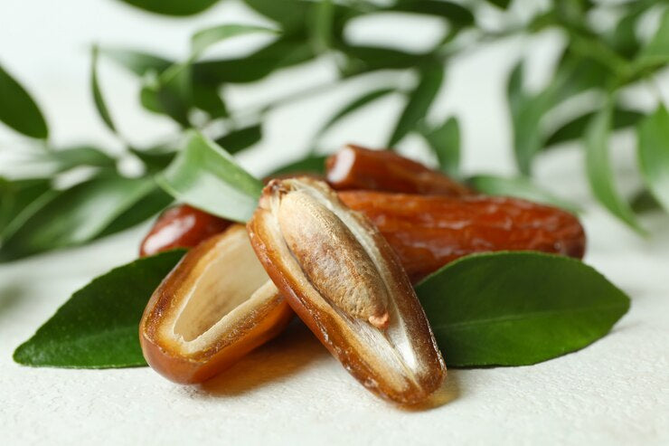 Les bienfaits des noyaux de dattes pour les cheveux